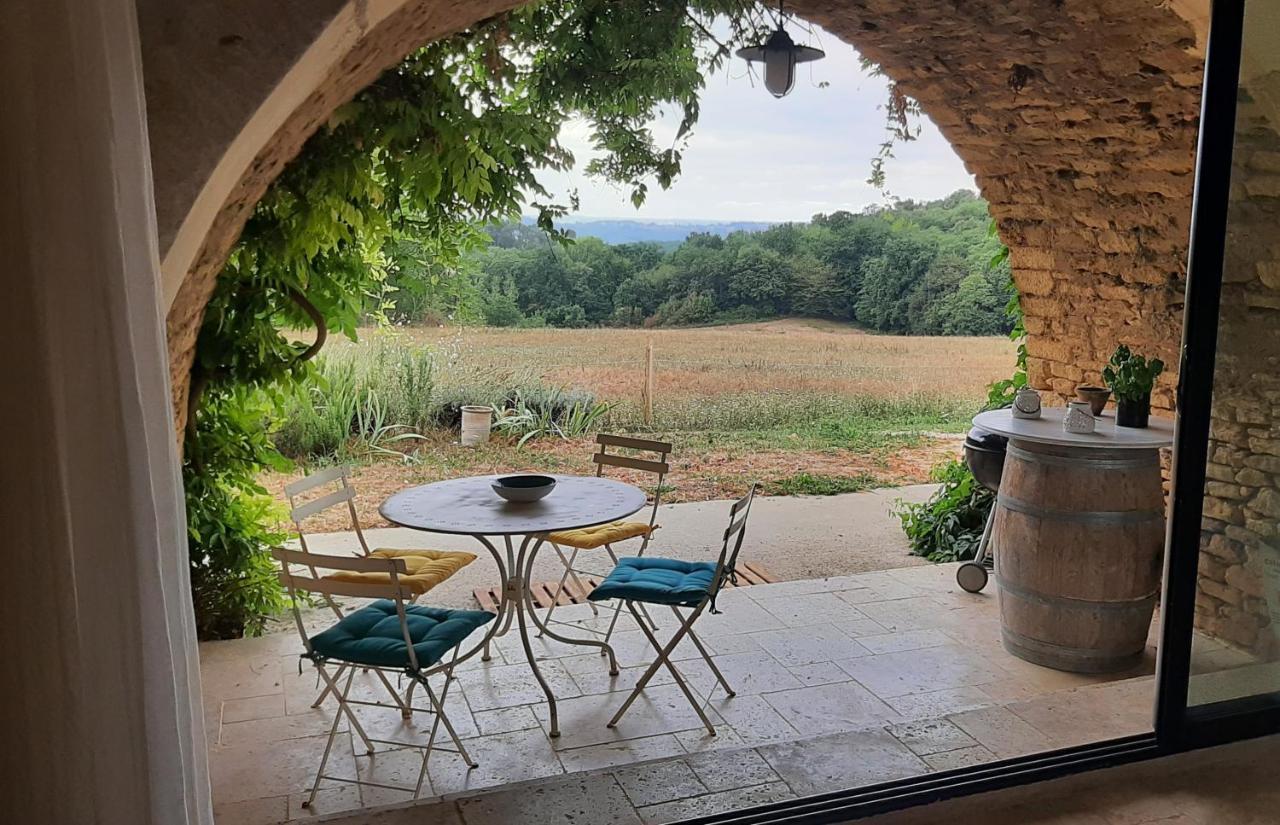 Charmant studio dans maison d'hôte dans un écrin de verdure Saint-Martin-le-Redon Exterior foto
